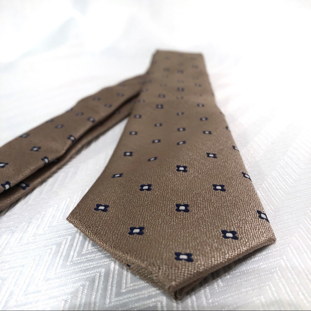 New An Ivy Tan Foulard Neck Tie